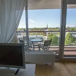Suvekorter Aida