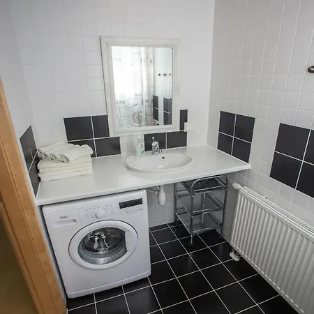 Suvekorter Aida Parnu