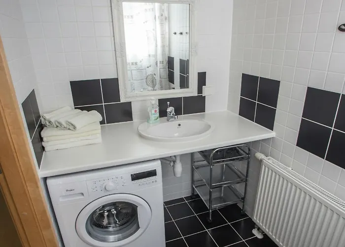 Suvekorter Aida Pärnu